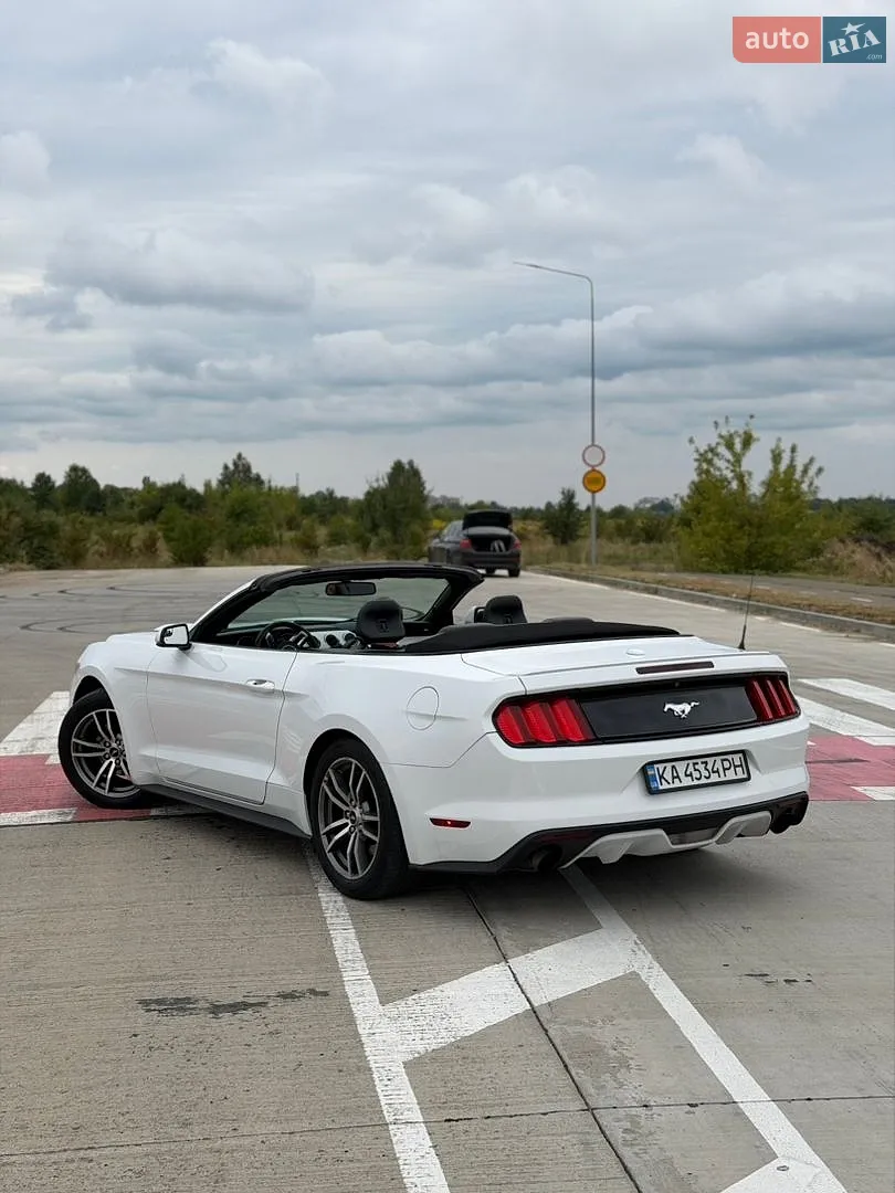 2016 Ford Mustang - мініатюра 21