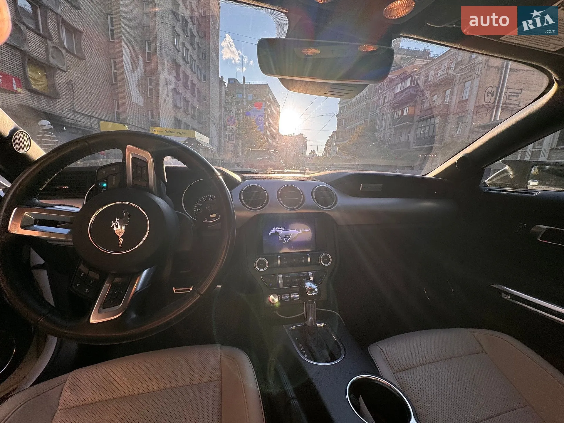 2022 Ford Mustang - мініатюра 10