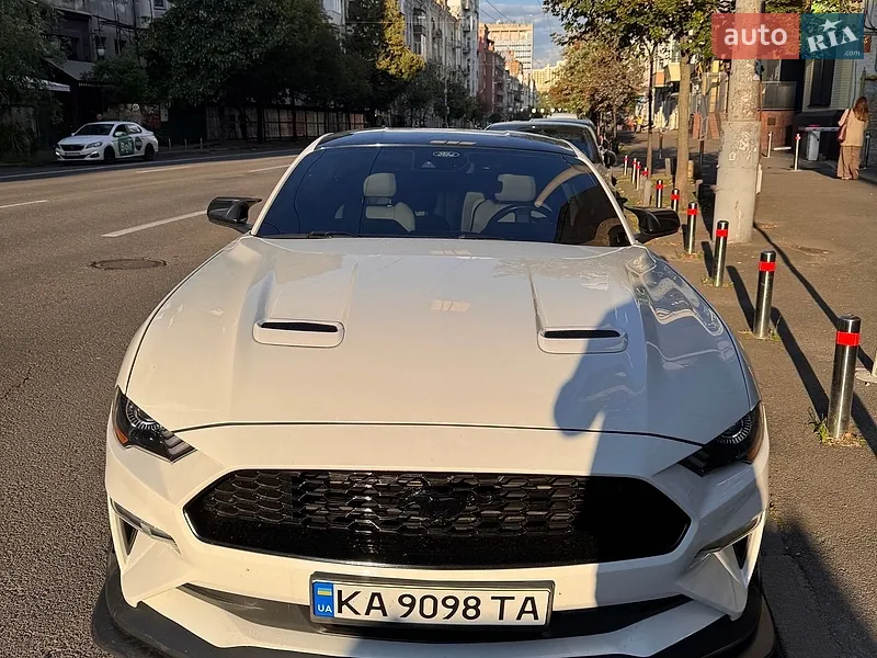 Ford Mustang 2022