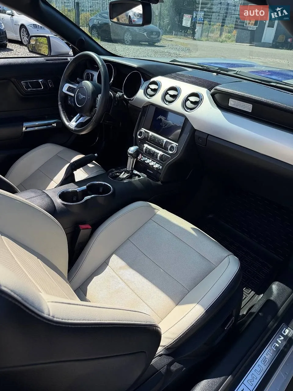 2017 Ford Mustang - мініатюра 13