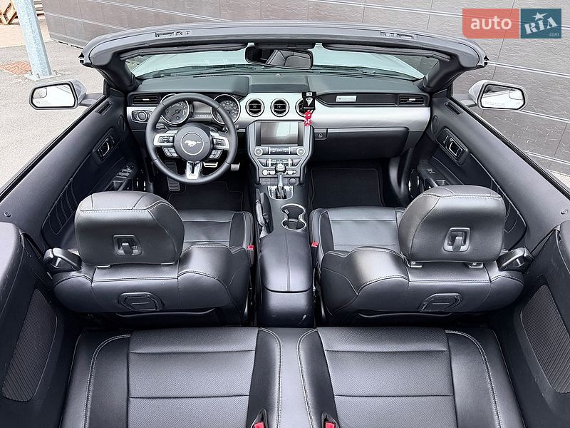 Кабріолет Ford Mustang 2018 в Києві