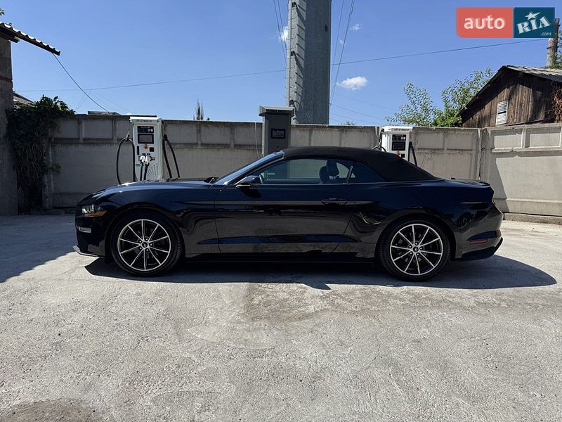 Кабріолет Ford Mustang 2019 в Харкові