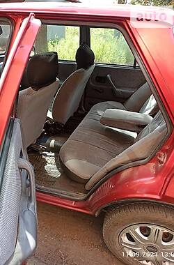 Седан Ford Orion 1987 в 