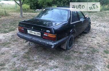 Седан Ford Orion 1989 в Волочиске