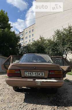 Седан Ford Orion 1987 в  фото 2 Седан Ford Orion 1987 в