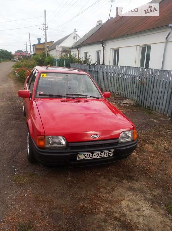 Седан Ford Orion 1988 в Житомире