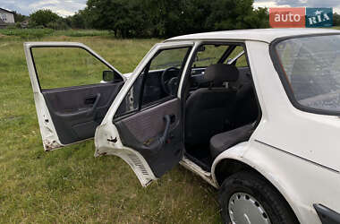 Седан Ford Orion 1987 в 