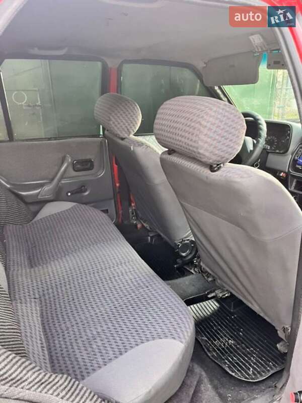 Седан Ford Orion 1989 в Ровно