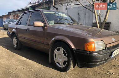 Седан Ford Orion 1989 в Нетішині