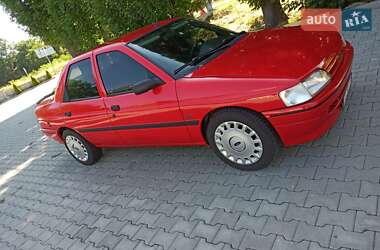 Седан Ford Orion 1991 в Кицмани