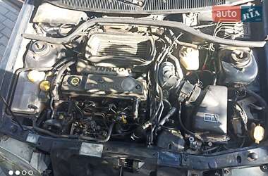 Седан Ford Orion 1991 в 