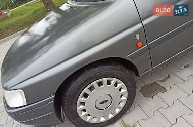 Седан Ford Orion 1992 в 