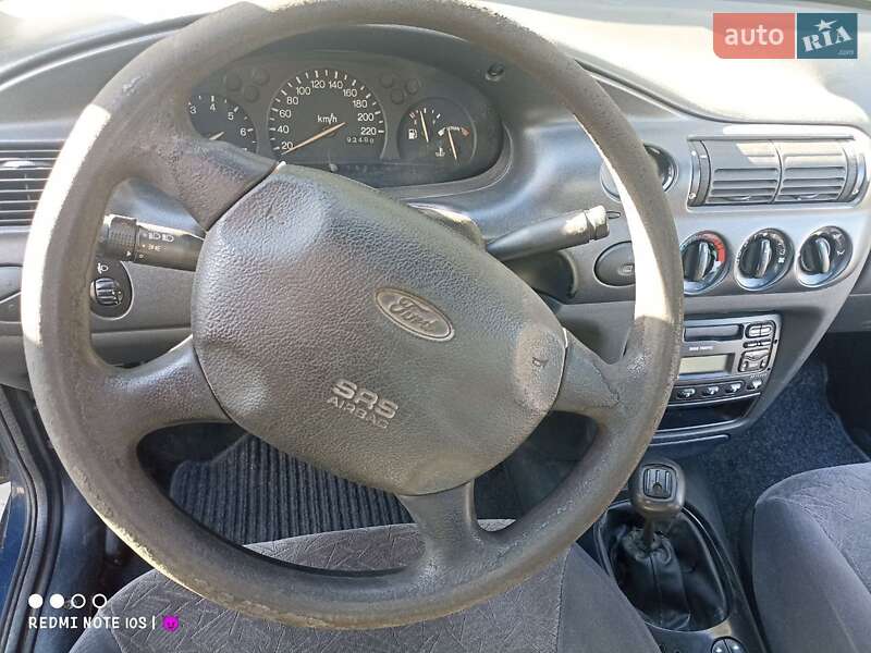 Седан Ford Orion 1991 в Луцке