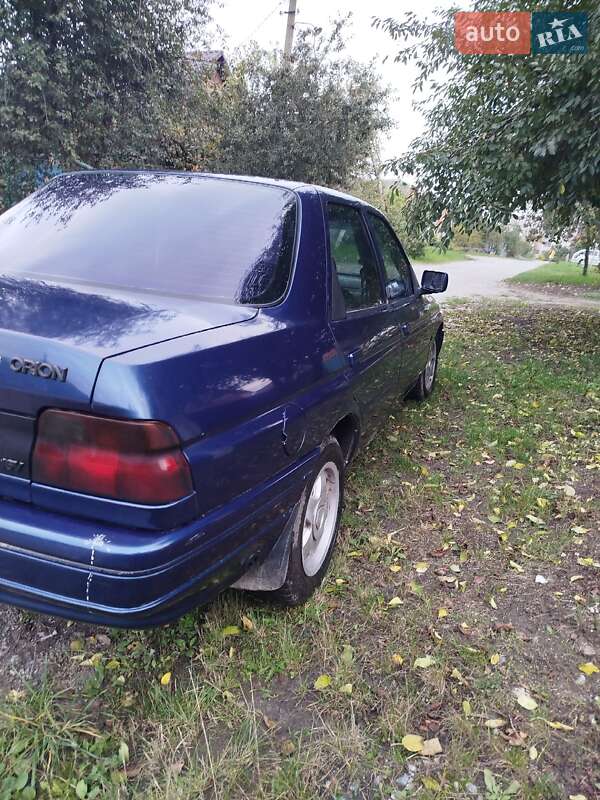 Седан Ford Orion 1993 в Бердичеве