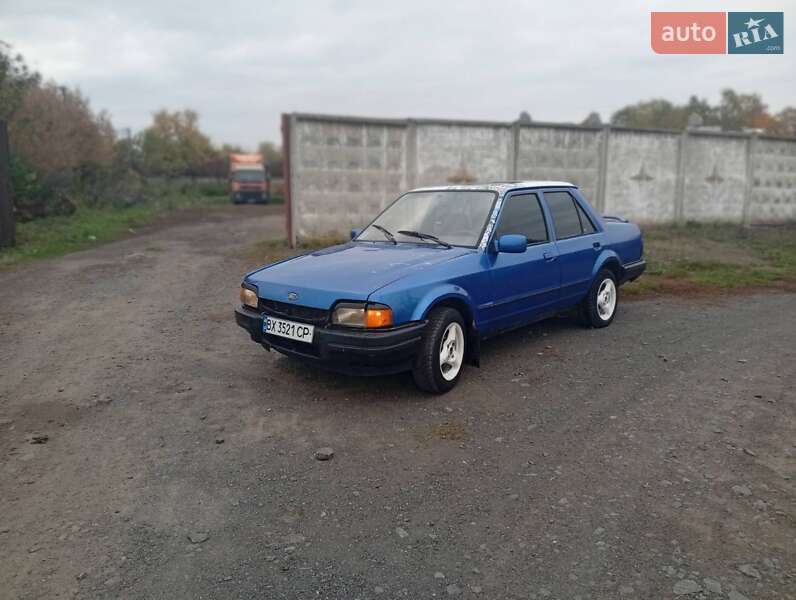 Седан Ford Orion 1988 в Летичіві