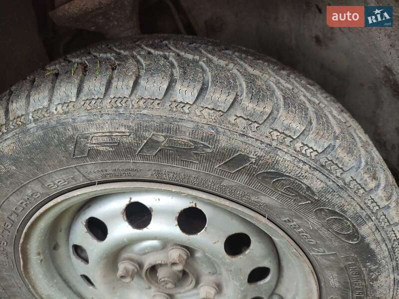 Седан Ford Orion 1992 в Кременце фото 4 Седан Ford Orion 1992 в Кременце