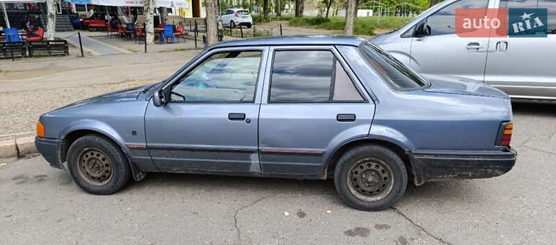 Седан Ford Orion 1990 в Николаеве