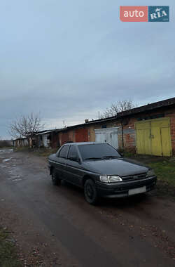 Седан Ford Orion 1991 в Сокале