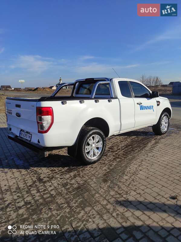 Пікап Ford Ranger 2016 в Умані