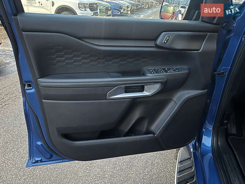 Пикап Ford Ranger 2023 в Киеве фото 18 Пикап Ford Ranger 2023 в Киеве