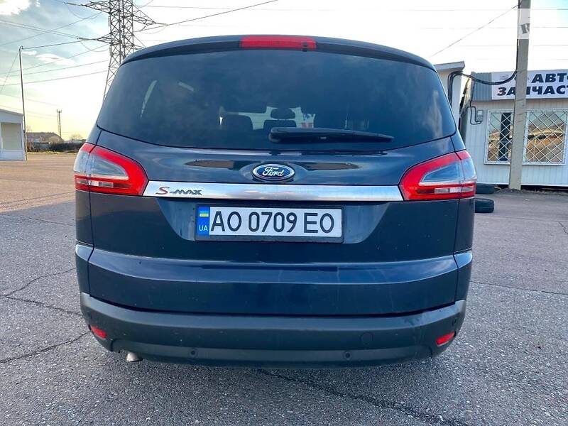 Мінівен Ford S-Max 2014 в Ужгороді