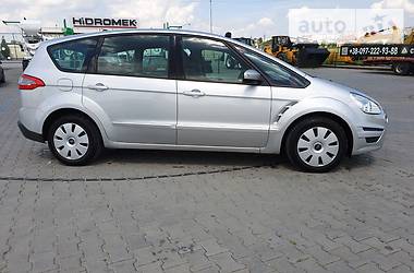 Минивэн Ford S-Max 2011 в Черновцах