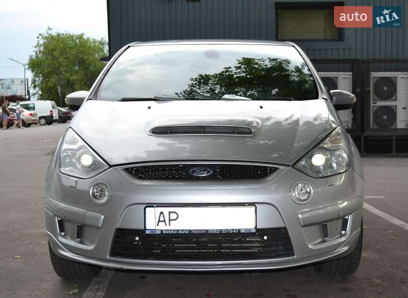 Ford S-Max, фото з оголошення