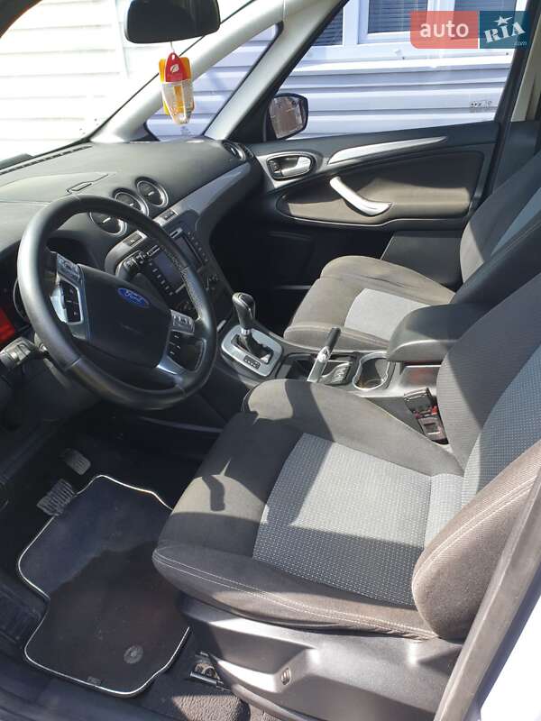 Мінівен Ford S-Max 2013 в Міжгір'ї