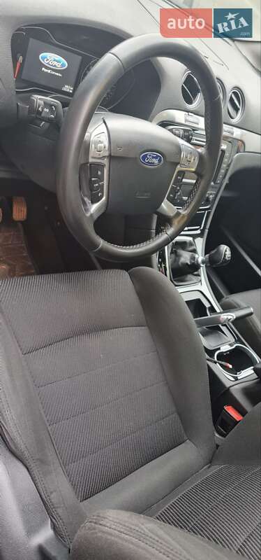 Минивэн Ford S-Max 2012 в Ивано-Франковске