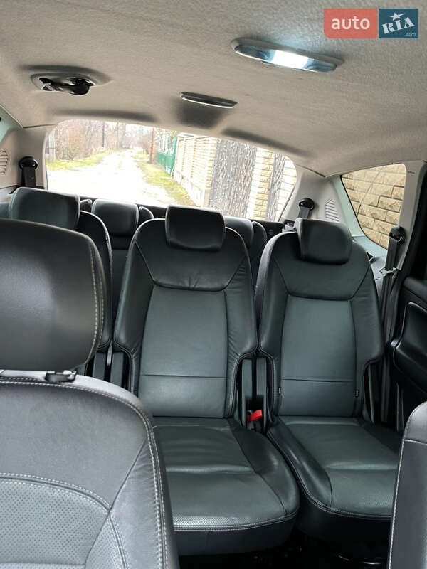 Минивэн Ford S-Max 2010 в Черновцах