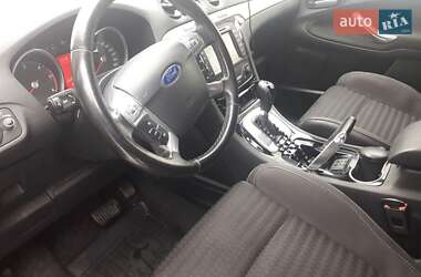 Минивэн Ford S-Max 2012 в 