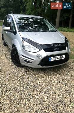 Минивэн Ford S-Max 2011 в 