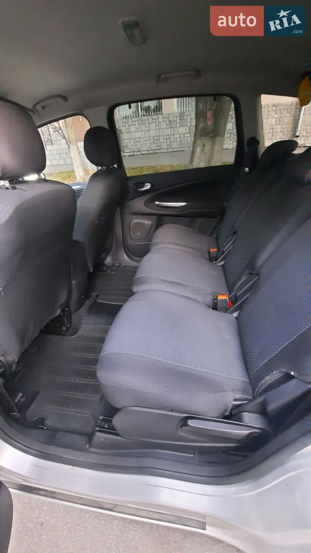 2012 Ford S-MAX - мініатюра 19