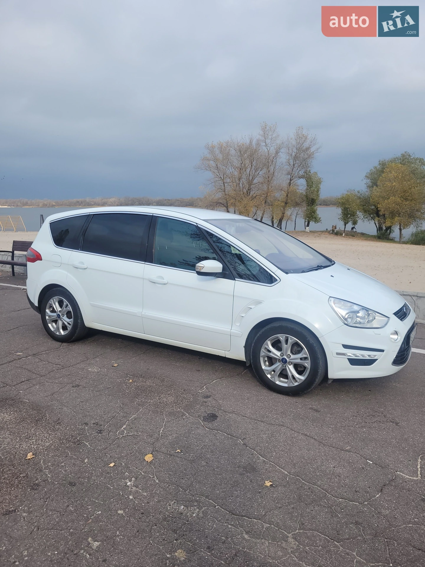 Ford S-Max 2013 VIN WF0SXXGBWSDA55827 фото оголошення 4 з 6