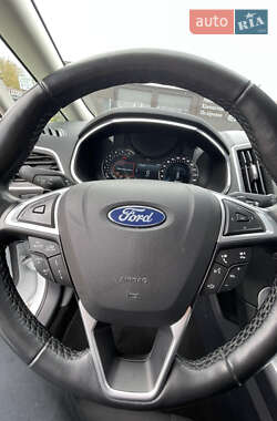 Минивэн Ford S-Max 2020 в 