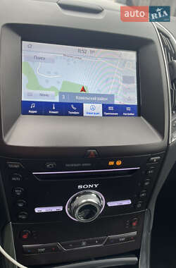 Минивэн Ford S-Max 2020 в 