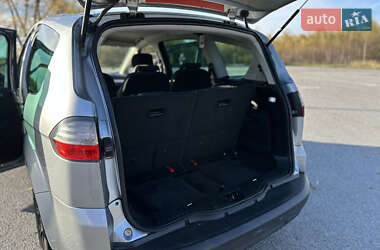 Минивэн Ford S-Max 2006 в 