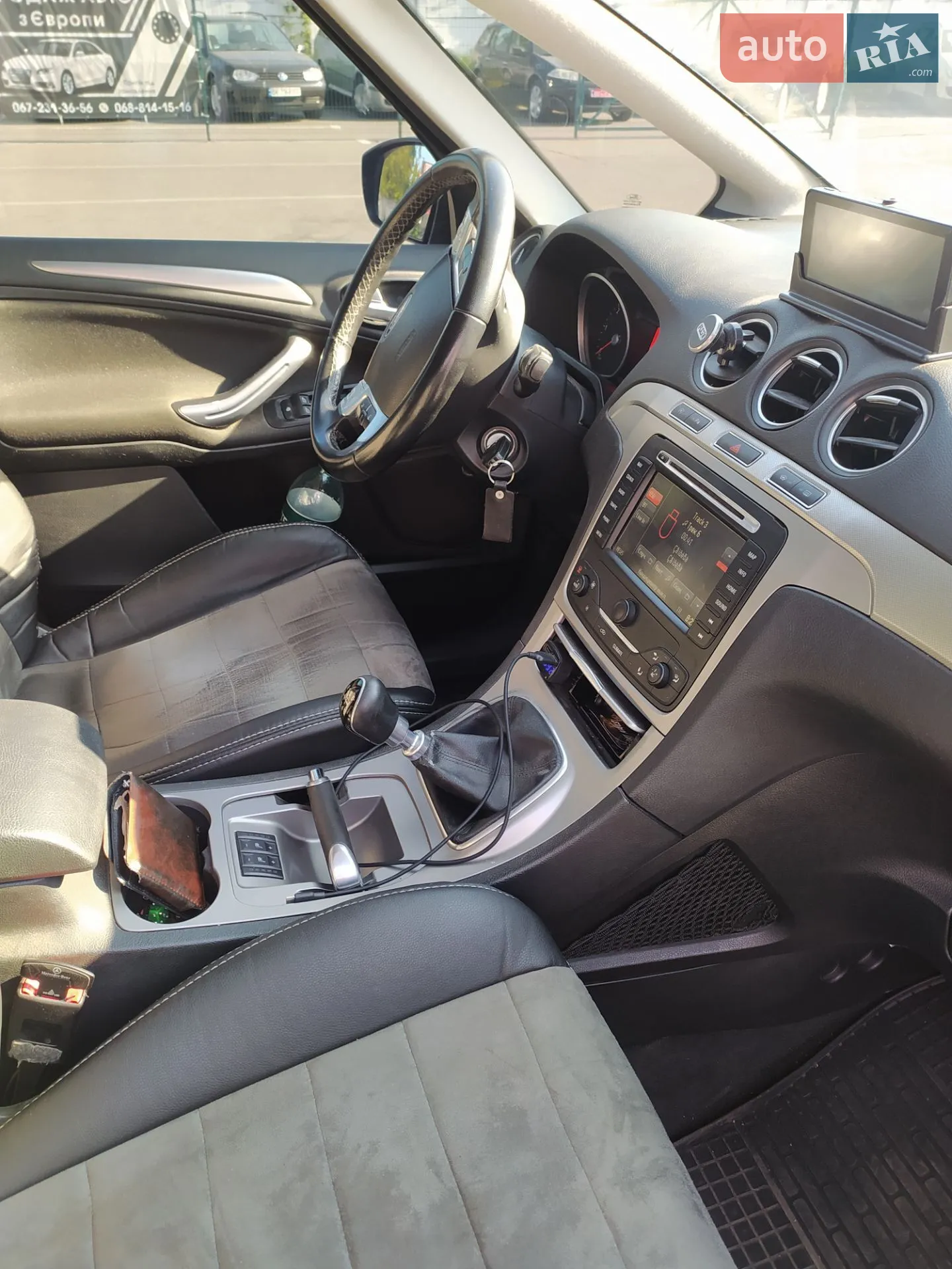2011 Ford S-MAX - мініатюра 18