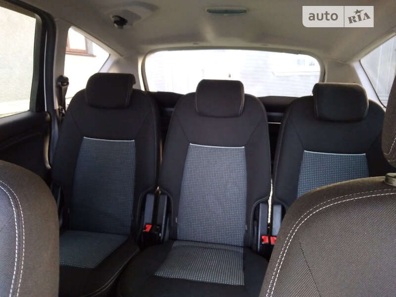 Минивэн Ford S-Max 2013 в Черновцах