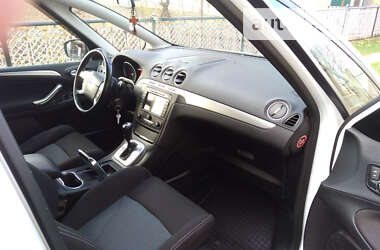 Минивэн Ford S-Max 2013 в 