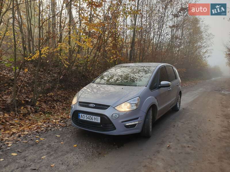 Мінівен Ford S-Max 2013 в Міжгір'ї