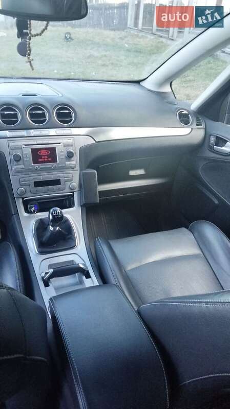 Минивэн Ford S-Max 2007 в Черновцах
