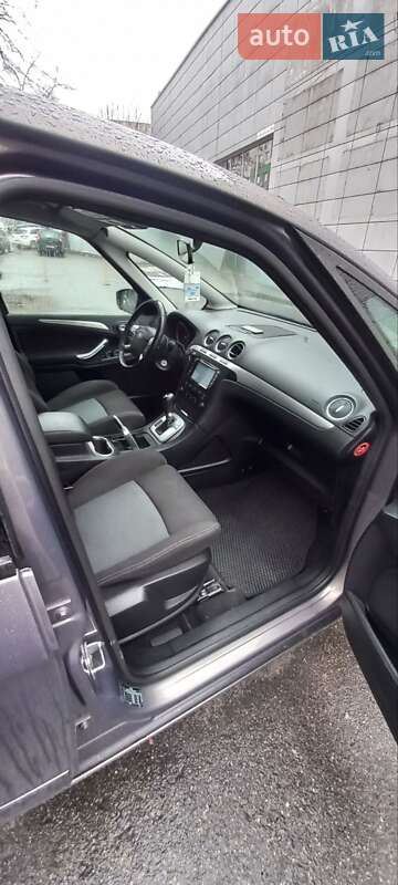 Ford S-Max 2013