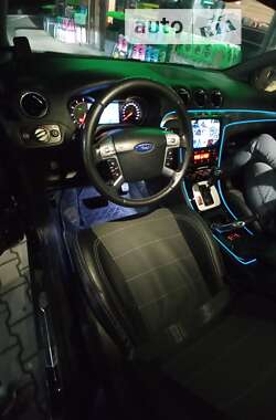 Минивэн Ford S-Max 2013 в Калуше