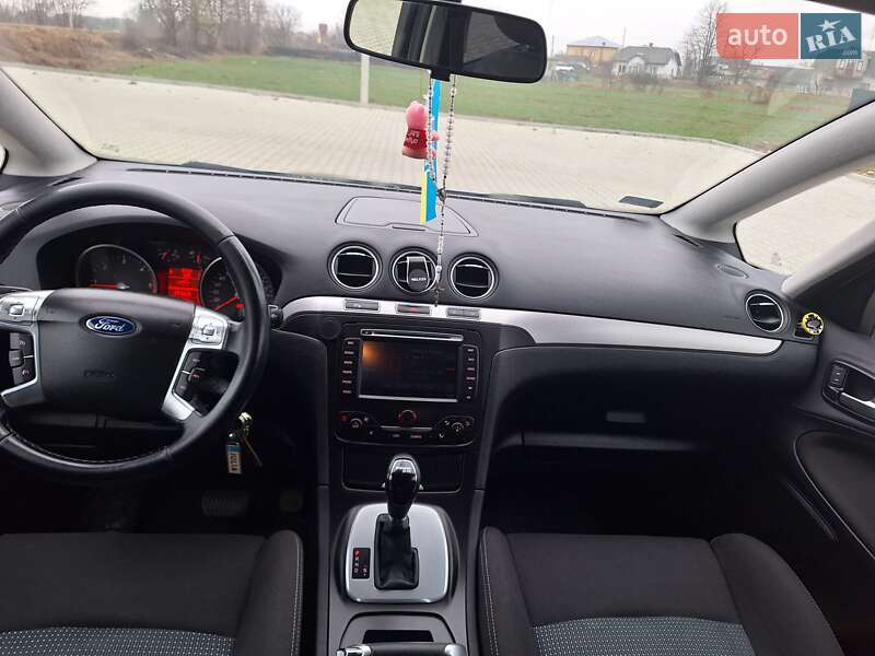 Мінівен Ford S-Max 2012 в Івано-Франківську