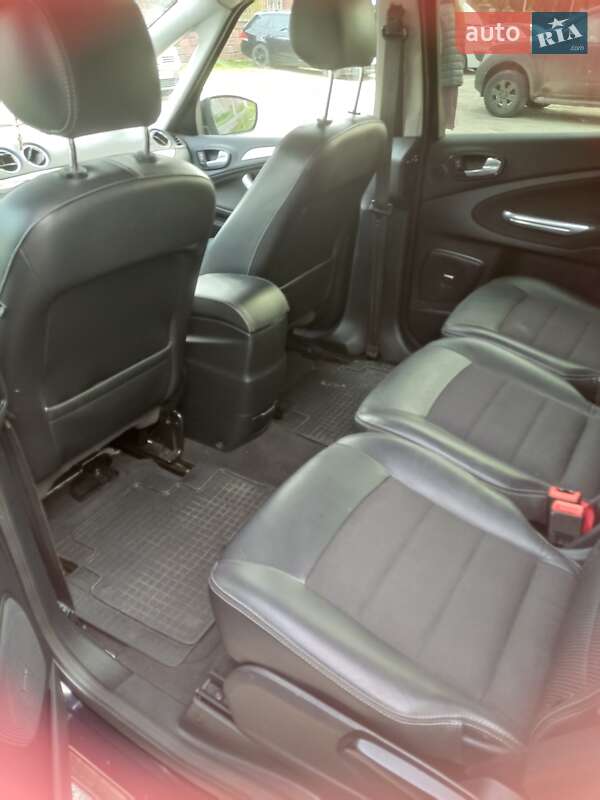 Минивэн Ford S-Max 2012 в Ровно