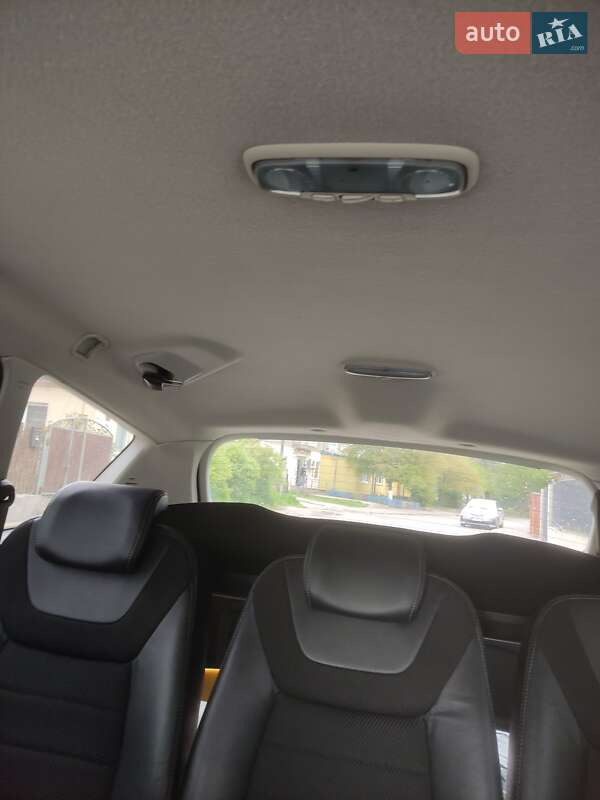 Минивэн Ford S-Max 2012 в Ровно
