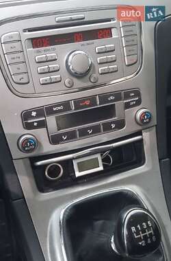Минивэн Ford S-Max 2009 в Новояворовске