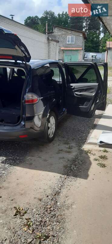 Мінівен Ford S-Max 2009 в Новояворівську