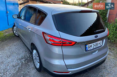 Минивэн Ford S-Max 2016 в 